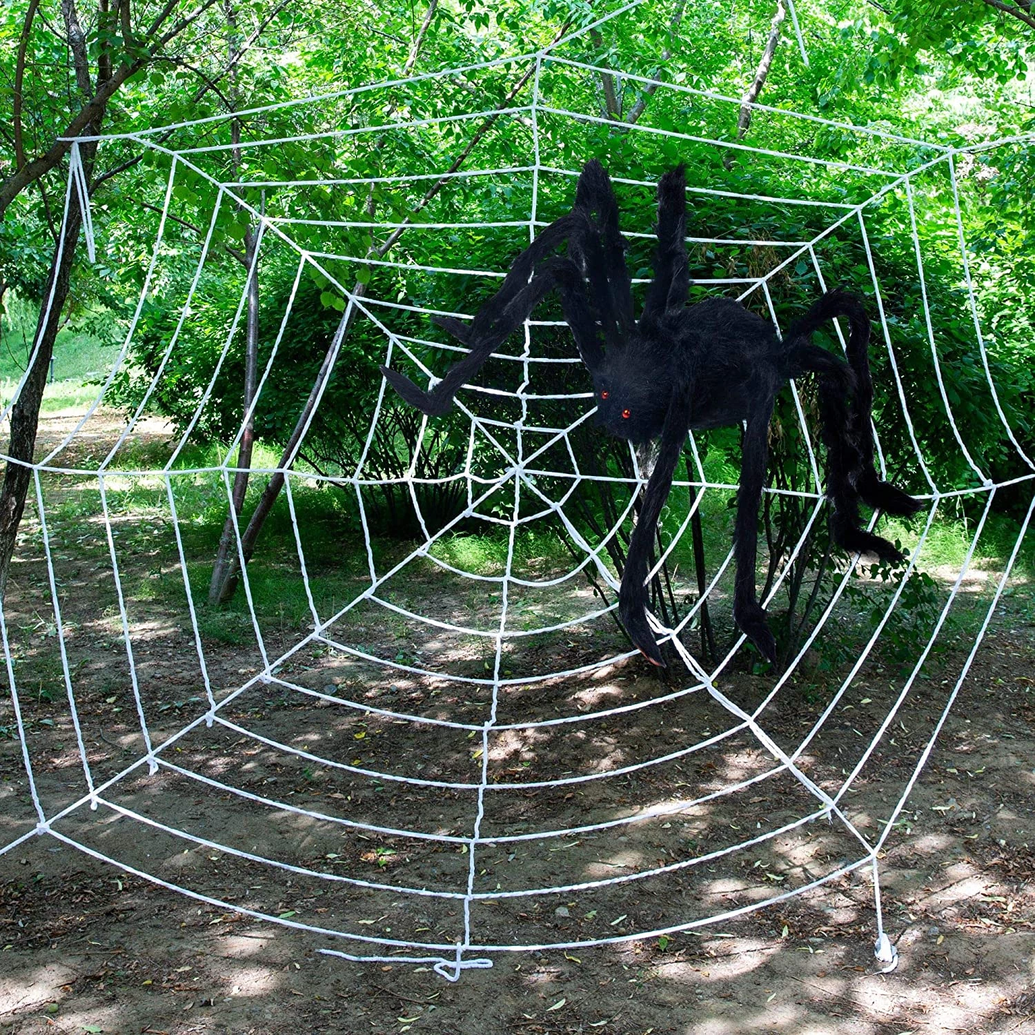 Joyin Giant Spider (35) With Large Spider Web 11.8ft - Halloween Decorations - Image 3